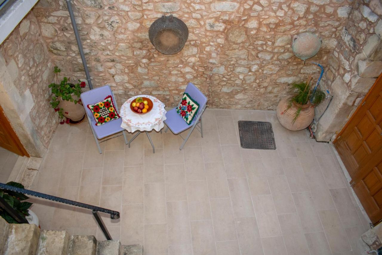 Casa Cantico Villa Margaritai Exterior photo
